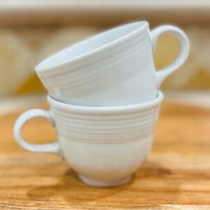 ✨ Set of 2 Classic Fiesta White Ring-Handled Mugs ✨